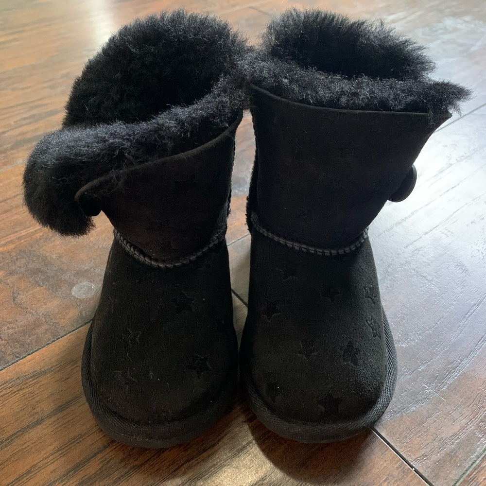 Toddler uggs